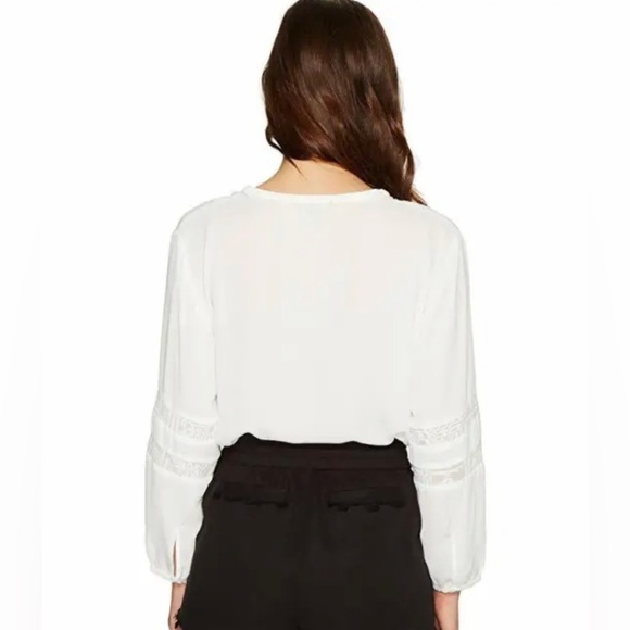 DOLCE Vita Ellis Lace Paneled Blouse White Boho Romantic Peasant Top - Picture 4 of 5